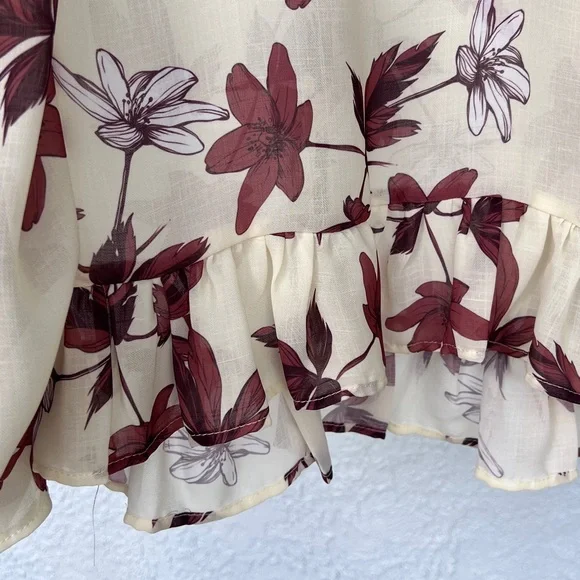 Review Moda Creme Floral Print Blouse by Review (Size M) - Picture 2 of 14